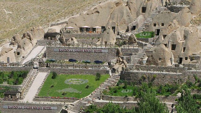 هتل صخره ای لاله کندوان