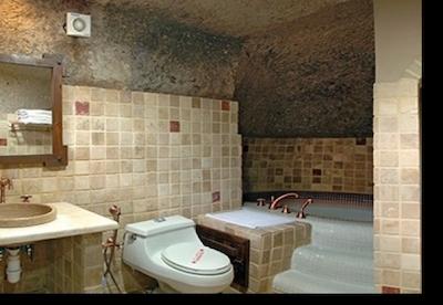 هتل صخره ای لاله کندوان