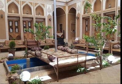 هتل سنتی رویای قدیم یزد