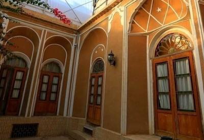 هتل کهن کاشانه یزد