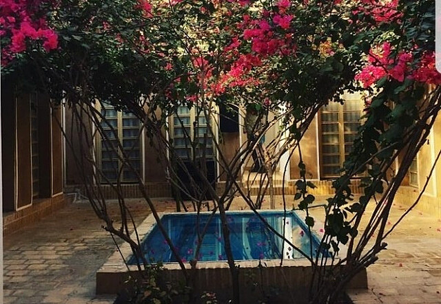 هتل کهن کاشانه یزد