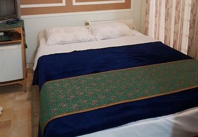 هتل کهن کاشانه یزد