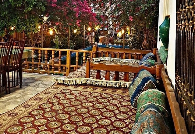 هتل کهن کاشانه یزد