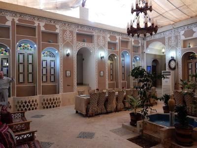 هتل سنتی خوان دوحد یزد