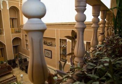 هتل اقامتگاه سنتی الماس یزد