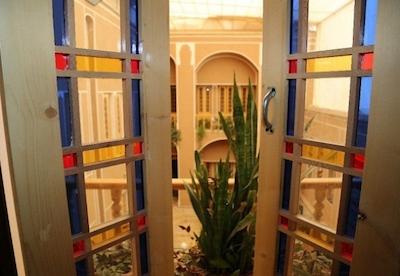 هتل اقامتگاه سنتی الماس یزد