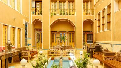 هتل اقامتگاه سنتی الماس یزد