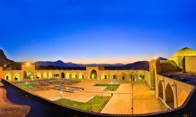 هتل لاله بیستون کرمانشاه