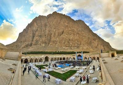 هتل لاله بیستون کرمانشاه