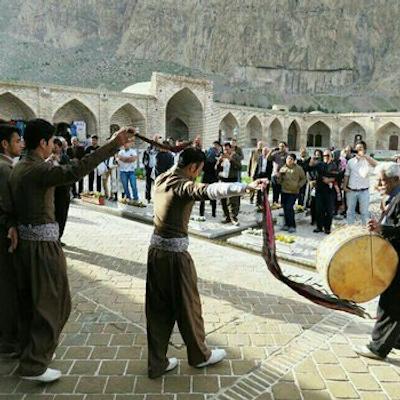 هتل لاله بیستون کرمانشاه