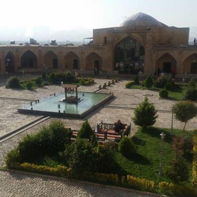 هتل لاله بیستون کرمانشاه