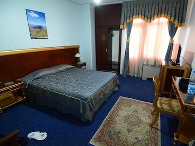 هتل آزادگان