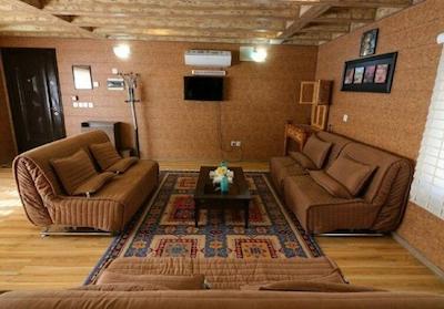 هتل واحد اقامتی گنجنامه