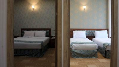 هتل امیران یک همدان