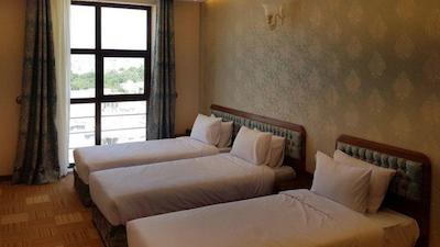 هتل امیران دو همدان