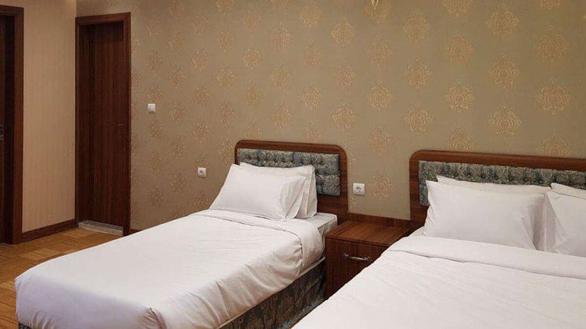 هتل امیران دو همدان