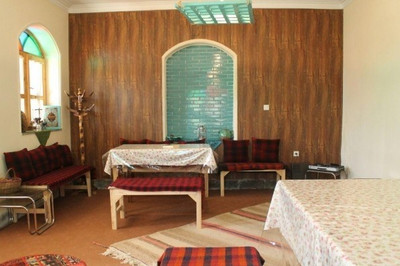اقامتگاه بومگردی ورکانه