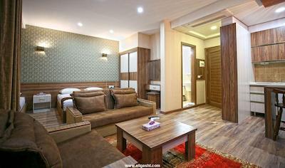 هتل کتیبه همدان