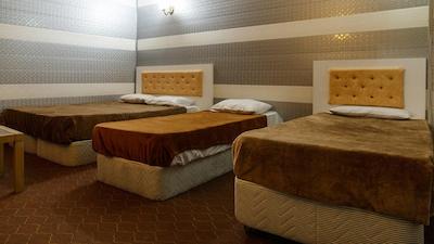 هتل نخل زرین