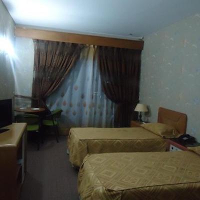 هتل استقلال زاهدان