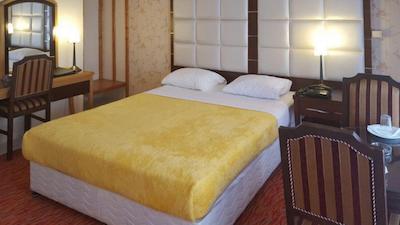 هتل بین المللی اسپیناس آستارا