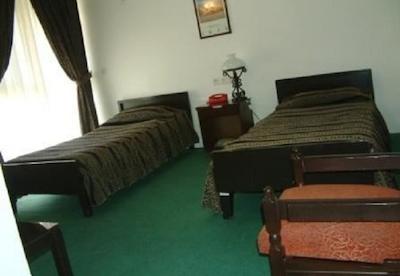 هتل ثمین خوی