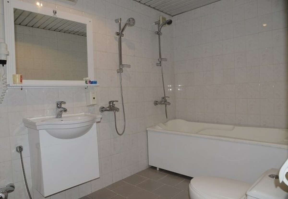 هتل ساحل ارومیه