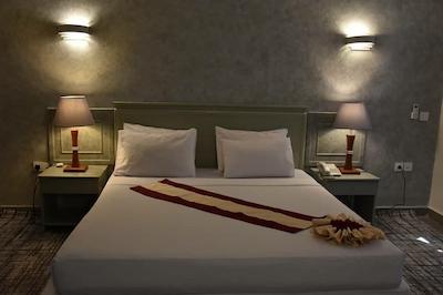 هتل بزرگ ارم كیش