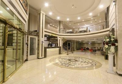 هتل فاخر