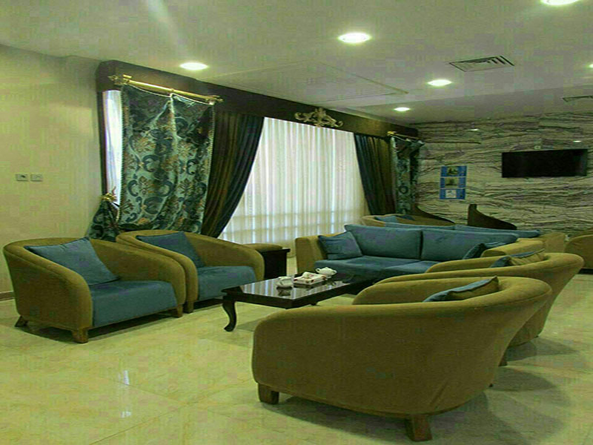 هتل شاکر