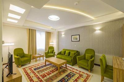 هتل حیات شرق