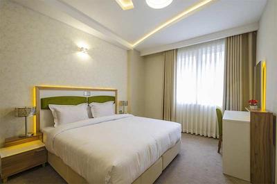 هتل حیات شرق