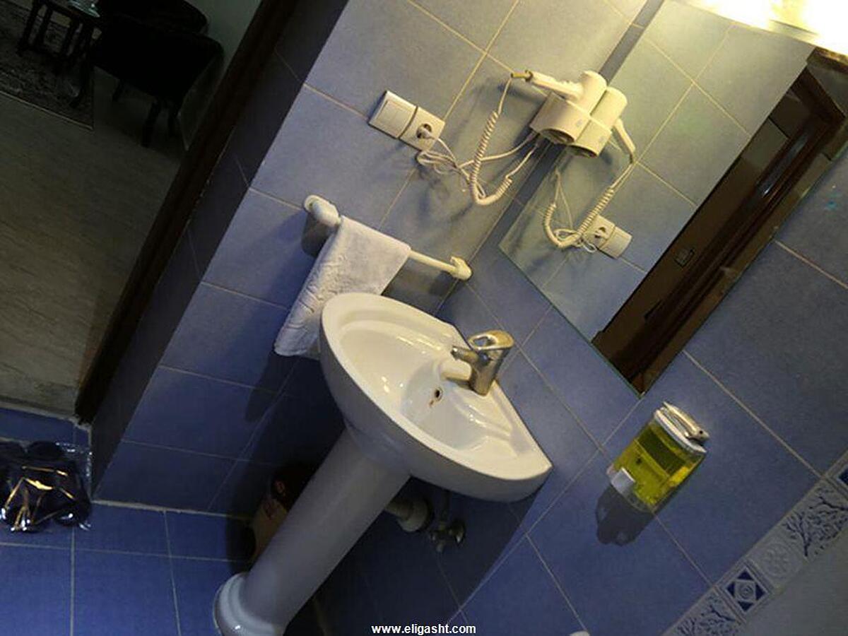 هتل آتی