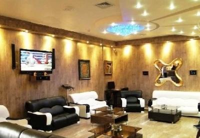 هتل آپادانا