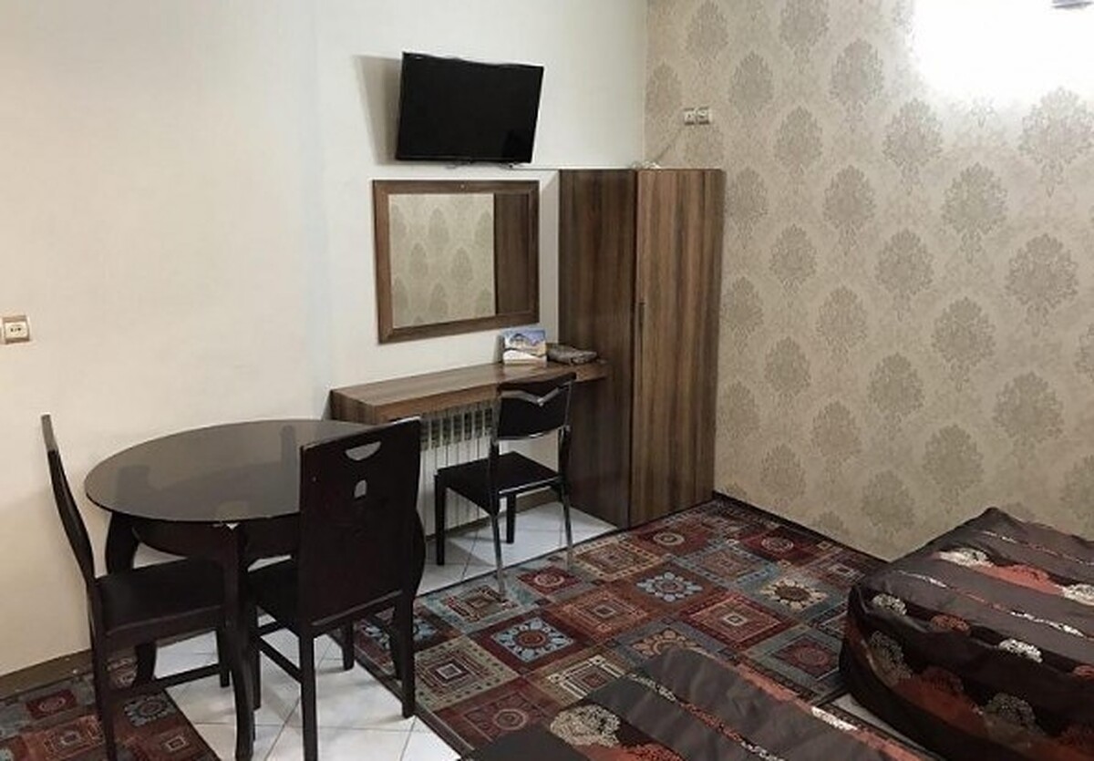 هتل آپارتمان ترنج