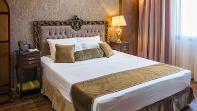 هتل الماس نوین