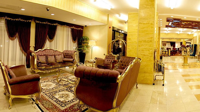 هتل آبان