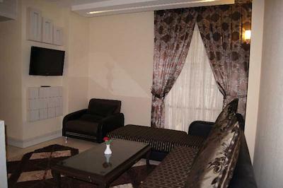 هتل آپارتمان آراکس