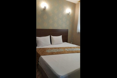 هتل رز طلایی