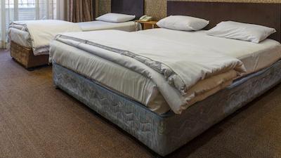 هتل اسپادانا