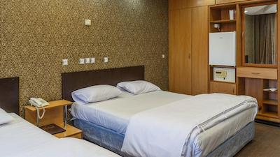 هتل اسپادانا