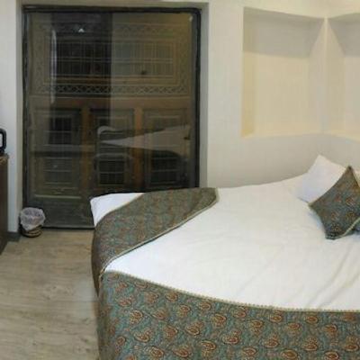 هتل سنتی عتیق