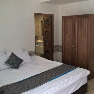 هتل سنتی عتیق