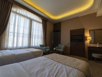 هتل امپریال ارس جلفا