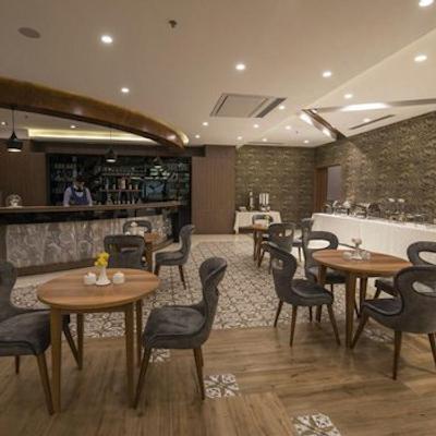 هتل امپریال ارس جلفا