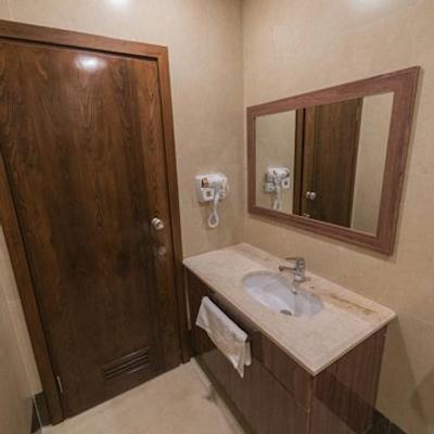 هتل امپریال ارس جلفا