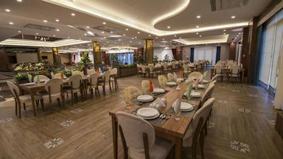 هتل امپریال ارس جلفا