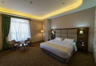 هتل امپریال ارس جلفا