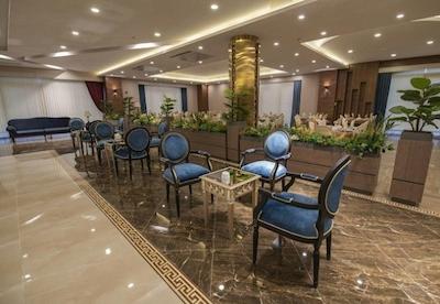 هتل امپریال ارس جلفا