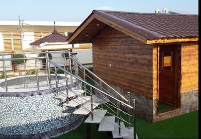 هتل آپارتمان ترنج متین